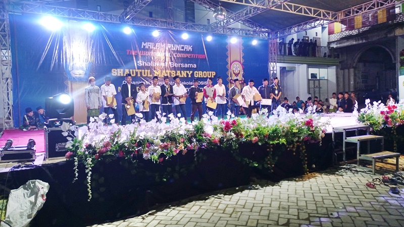 Penyerahan Hadiah Pemenang Lomba